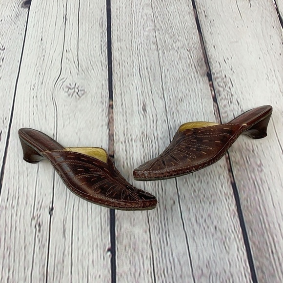 Pikolinos Brown Leather Slip On Short Heels - Picture 1 of 6